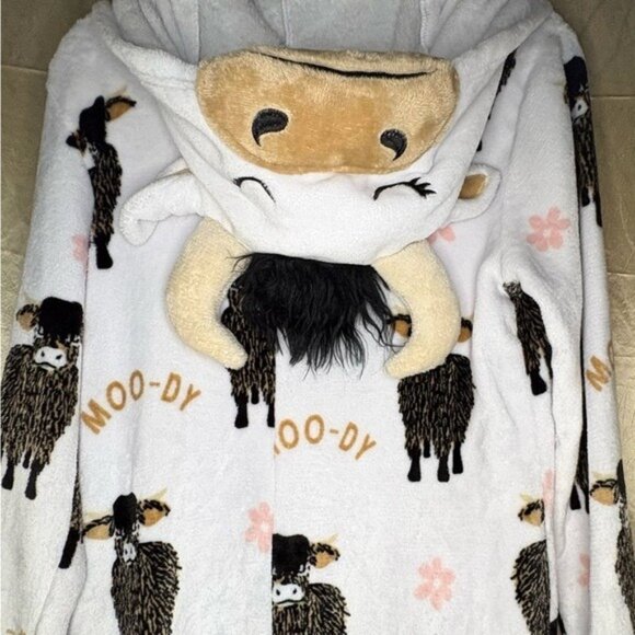 Cow Hooded Soft Fluffy Cozy Loungewear Pajamas White Black Pink Fleece Ears Horn - Picture 11 of 12